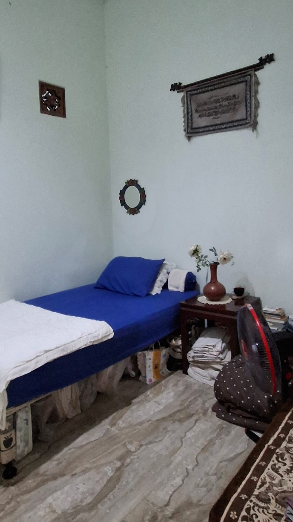 Rumah asri dengan halaman yang luas  Lokasi Strategis di Depok 