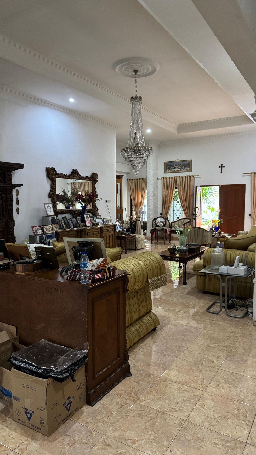 DIJUAL RUMAH JALAN MAMPANG PRAPATAN JAKARTA SELATAN