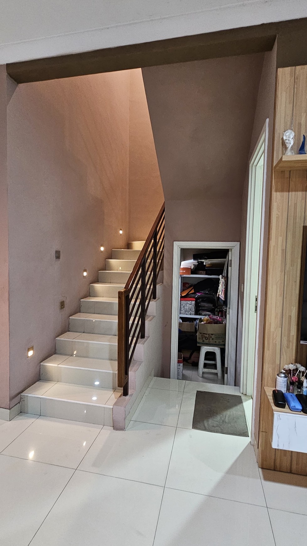 Dijual Rumah Inika Insland nempel Stasiun KRL Cisauk & Akses Tol BSD 