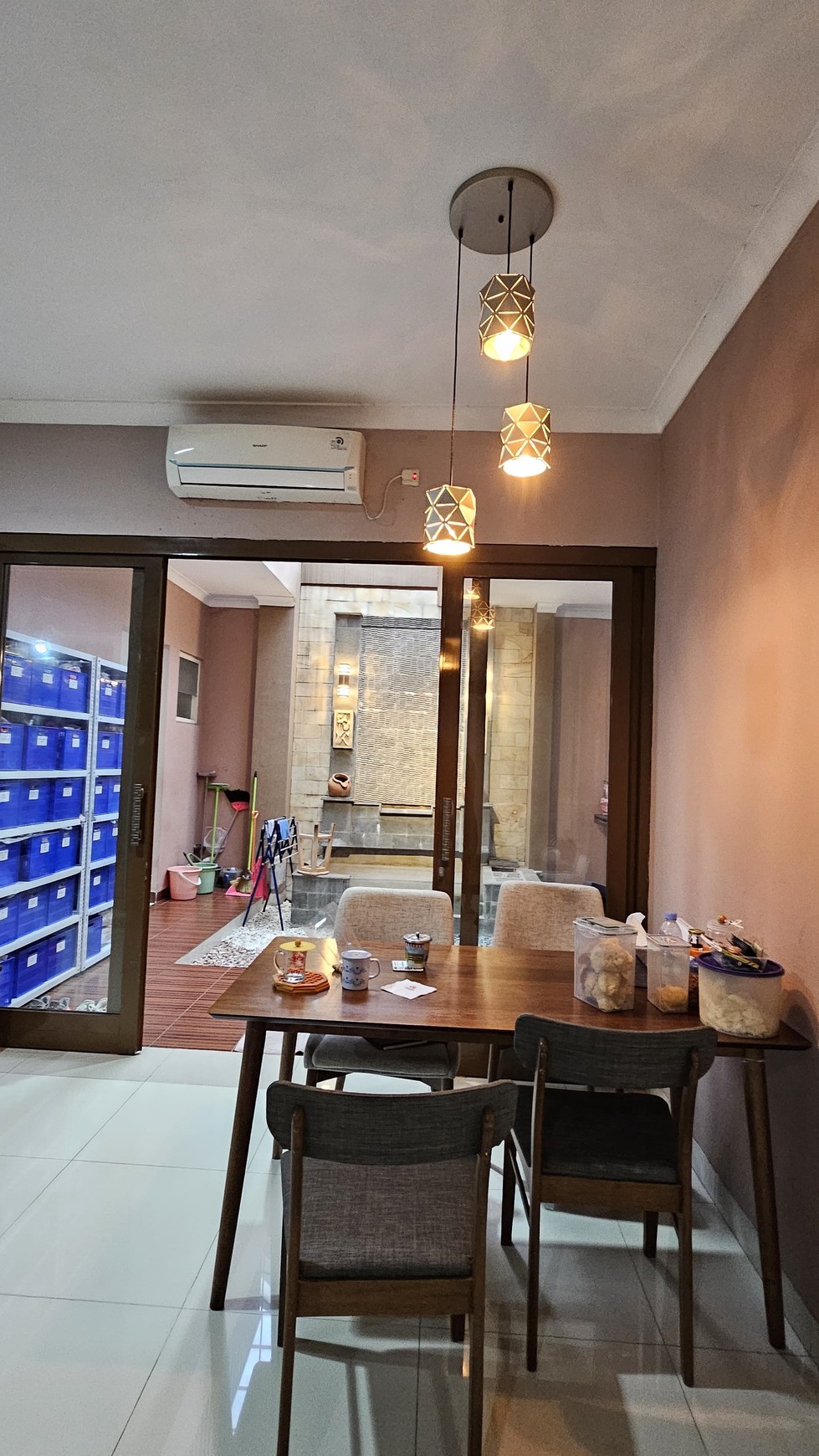 Dijual Rumah Inika Insland nempel Stasiun KRL Cisauk & Akses Tol BSD 