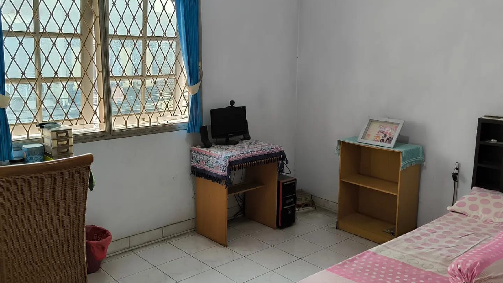 Dijual Rumah 2 Lantai 6 Kamar Tidur Cocok Untuk Kos-Kosan di Pejaten Barat (Komplek Bank Niaga)
