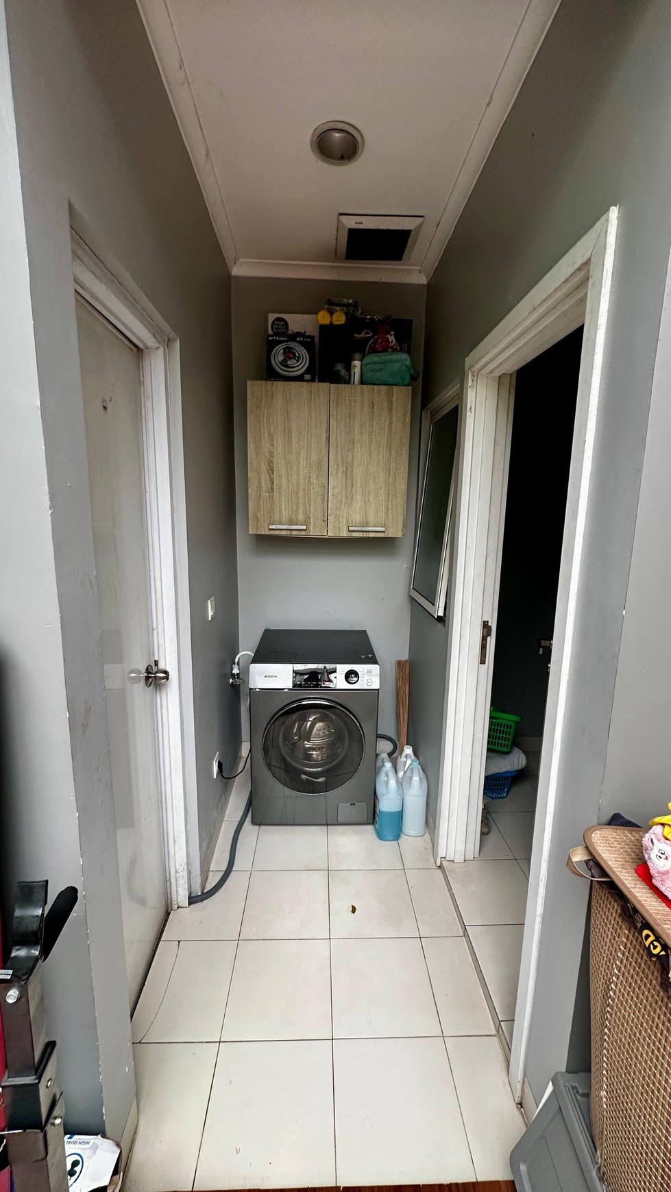 Rumah Renovasi Semi Furnished  HUNIAN CLUSTER AVANI BSD city 