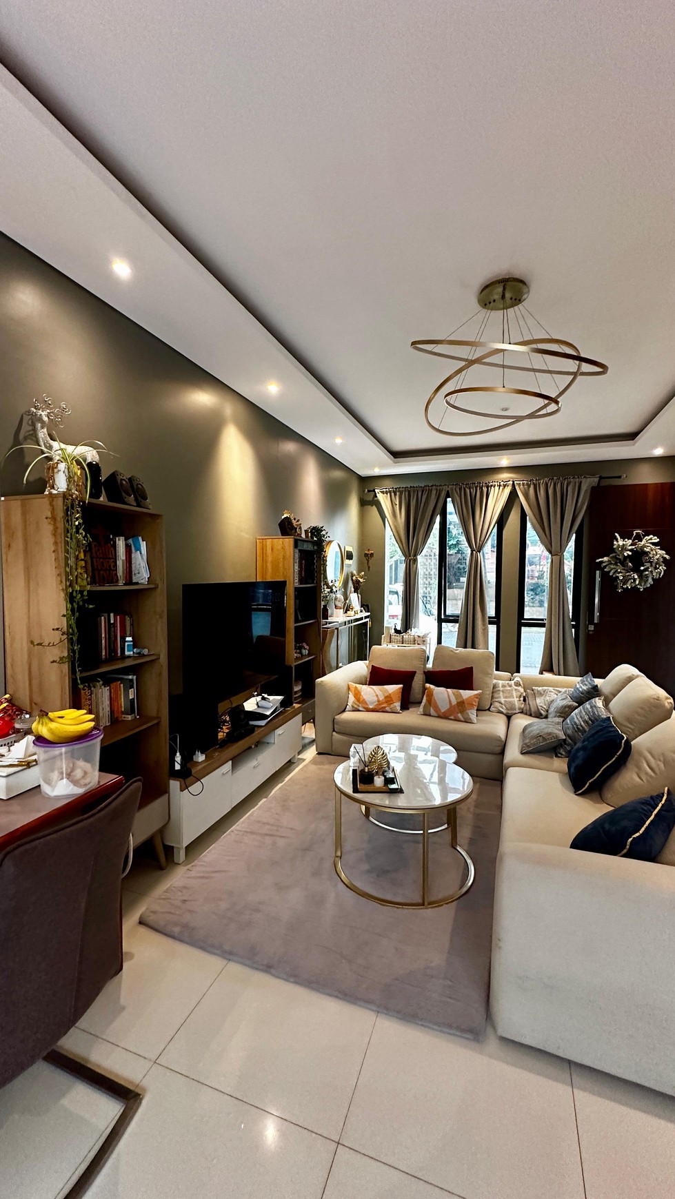 Rumah Renovasi Semi Furnished  HUNIAN CLUSTER AVANI BSD city 