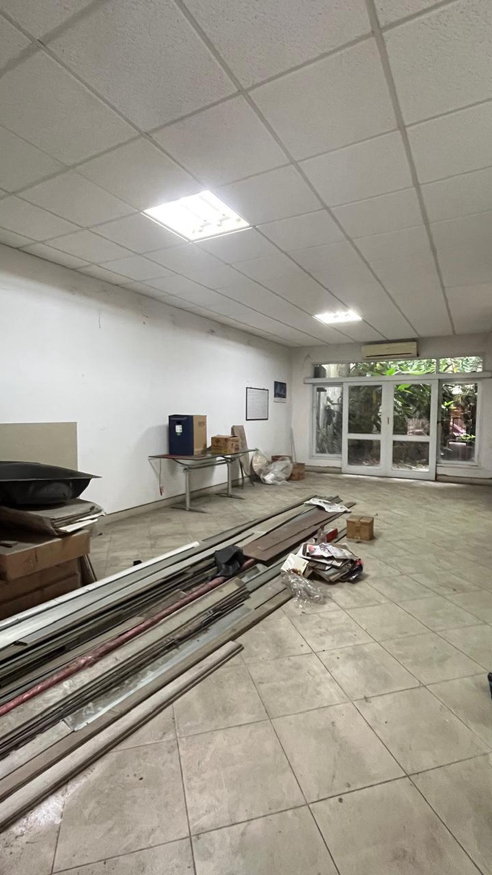 DIJUAL RUMAH TINGGAL DEKAT PONDOK INDAH MALL