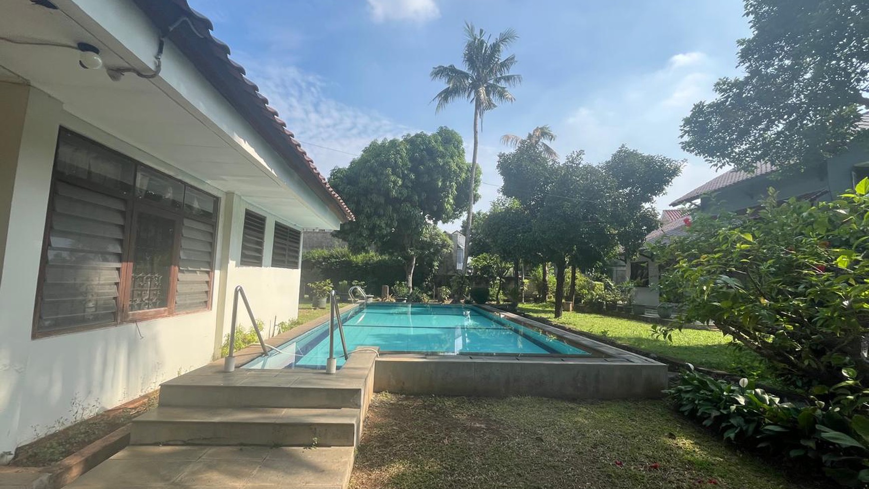 DIJUAL TANAH LUAS BELAKANG CITOS JAKARTA SELATAN