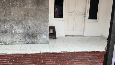 1898. Dijual Rumah Jl Swadaya , Cempedak Jatinegara Jkt Timur 