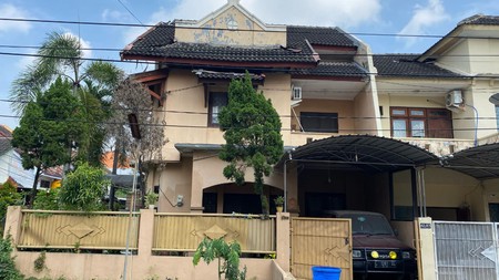 1899. Dijual Rumah Kebraon Indah Permai Blok I, Karangpilang