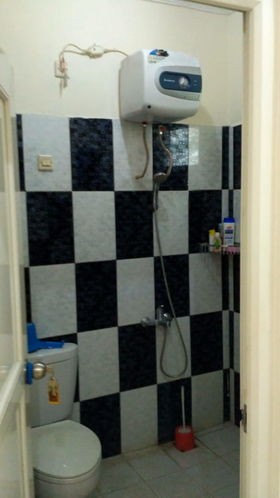 Cinere bukit cinere rumah dalam cluster dekat pintu tol brigif