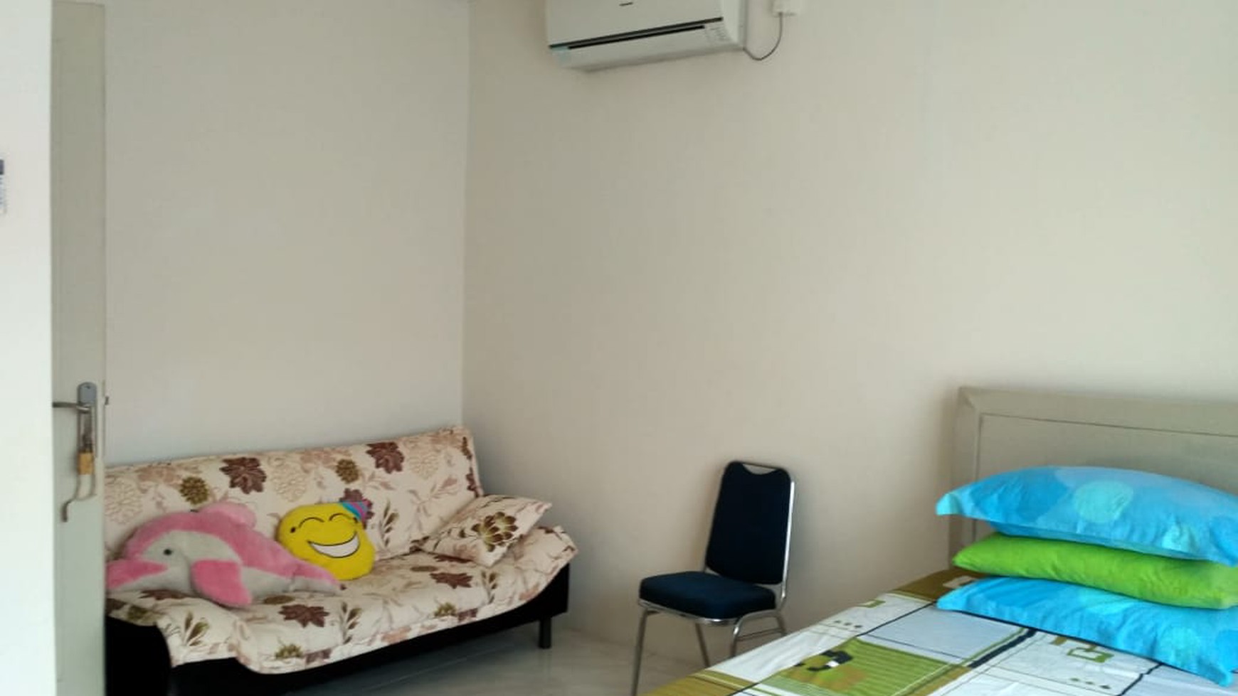 Cinere bukit cinere rumah dalam cluster dekat pintu tol brigif