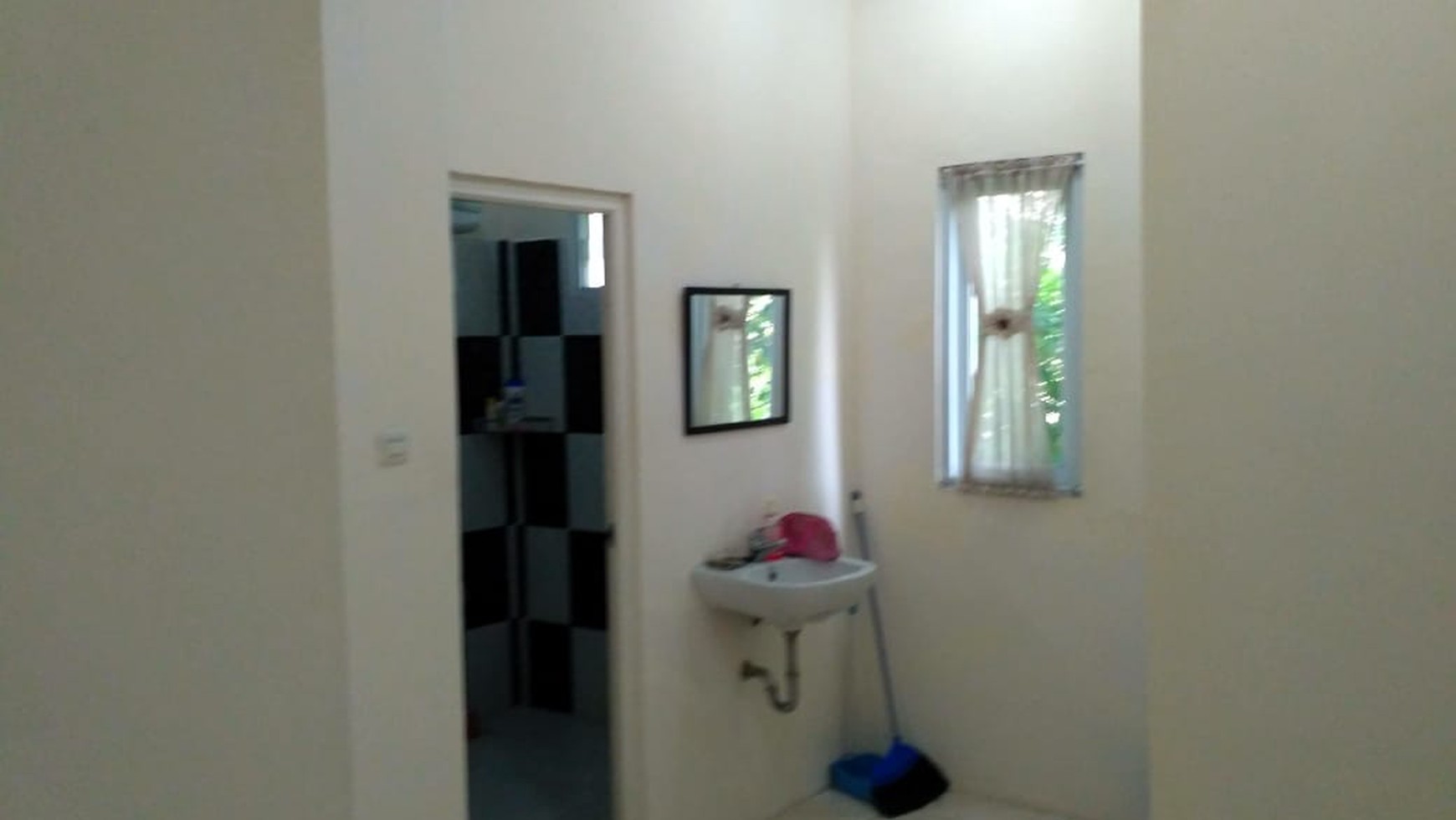 Cinere bukit cinere rumah dalam cluster dekat pintu tol brigif