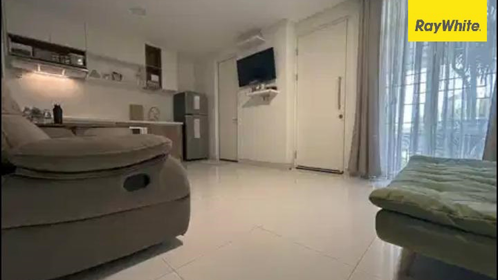 Dijual Rumah 2 lantai di Grand Island Pakuwon City Surabaya