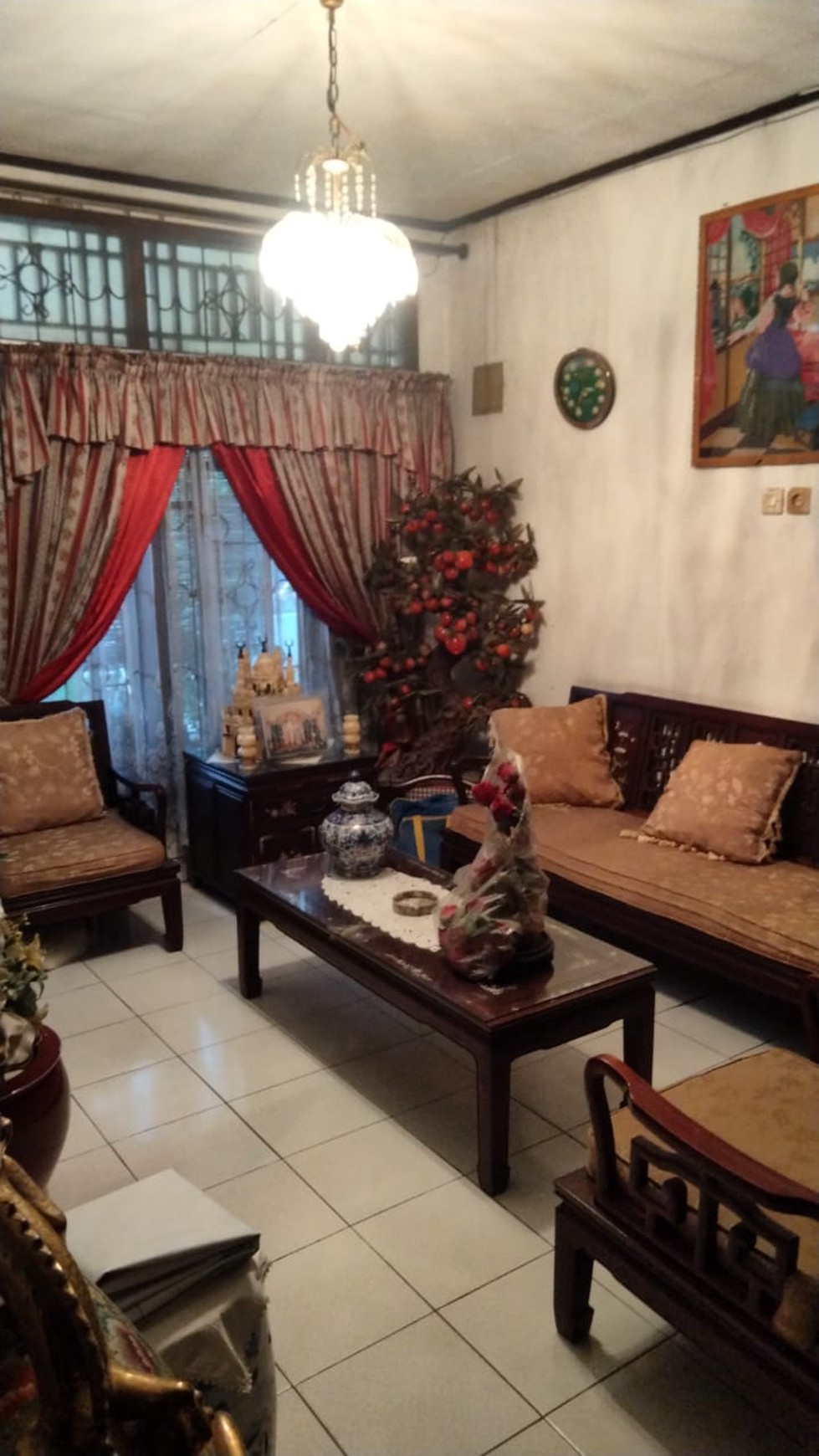 Rumah 1lt dlm komplek hitung tanah lokasi strategis di Pondok Aren