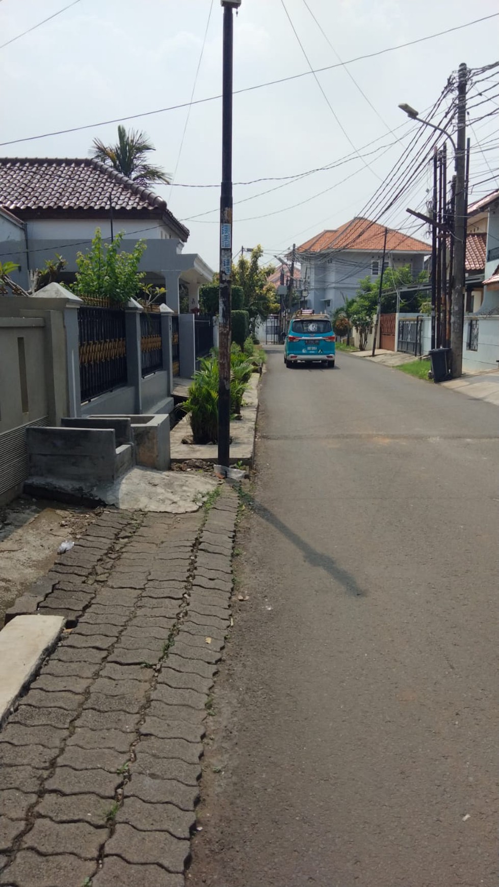 Rumah 1lt dlm komplek hitung tanah lokasi strategis di Pondok Aren