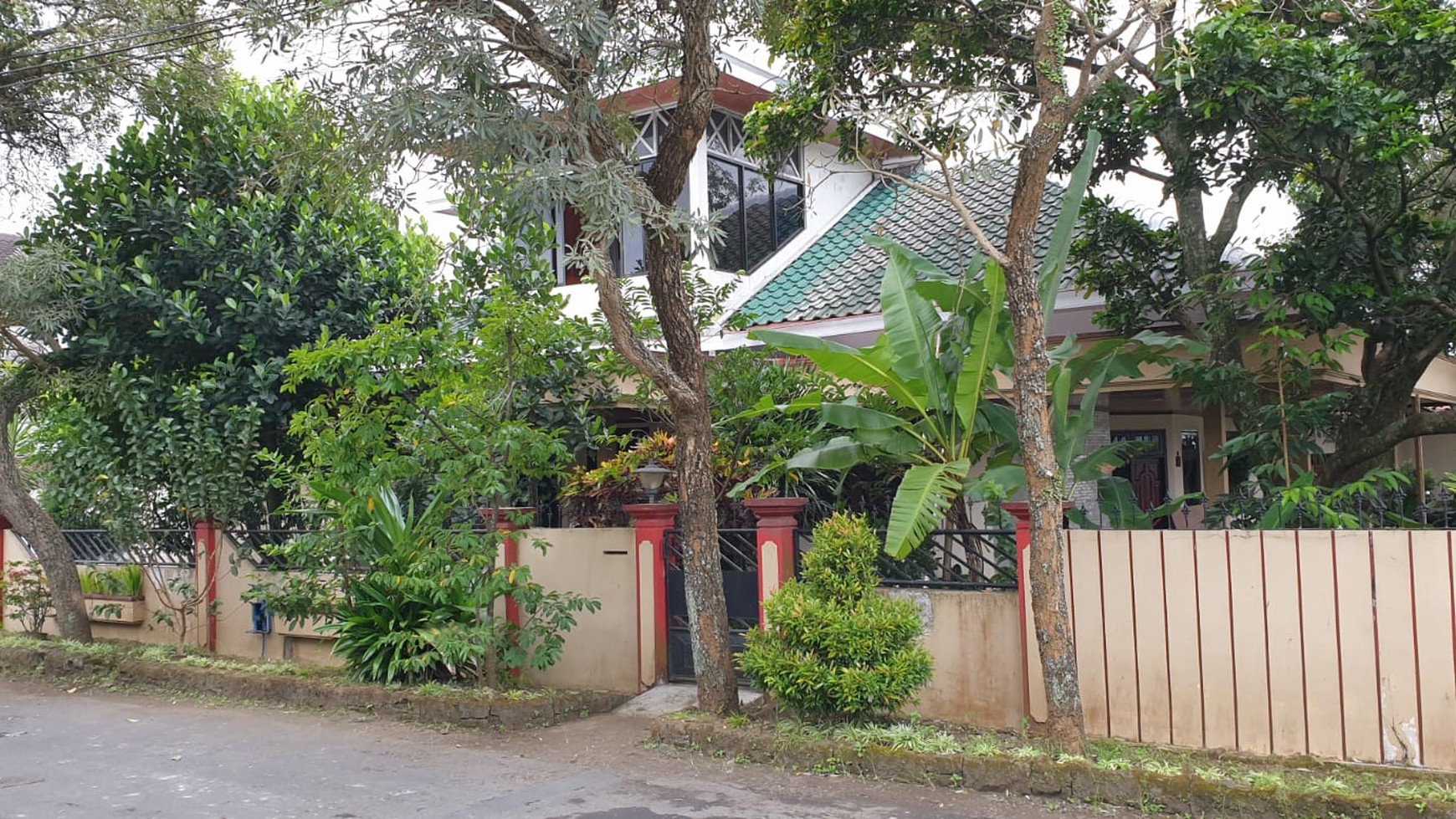 Dijual Rumah Mewah Siap Huni di Bukit Dieng Permai Malang Kota, Lokasi Strategis Dekat Kampus & Pusat Kota