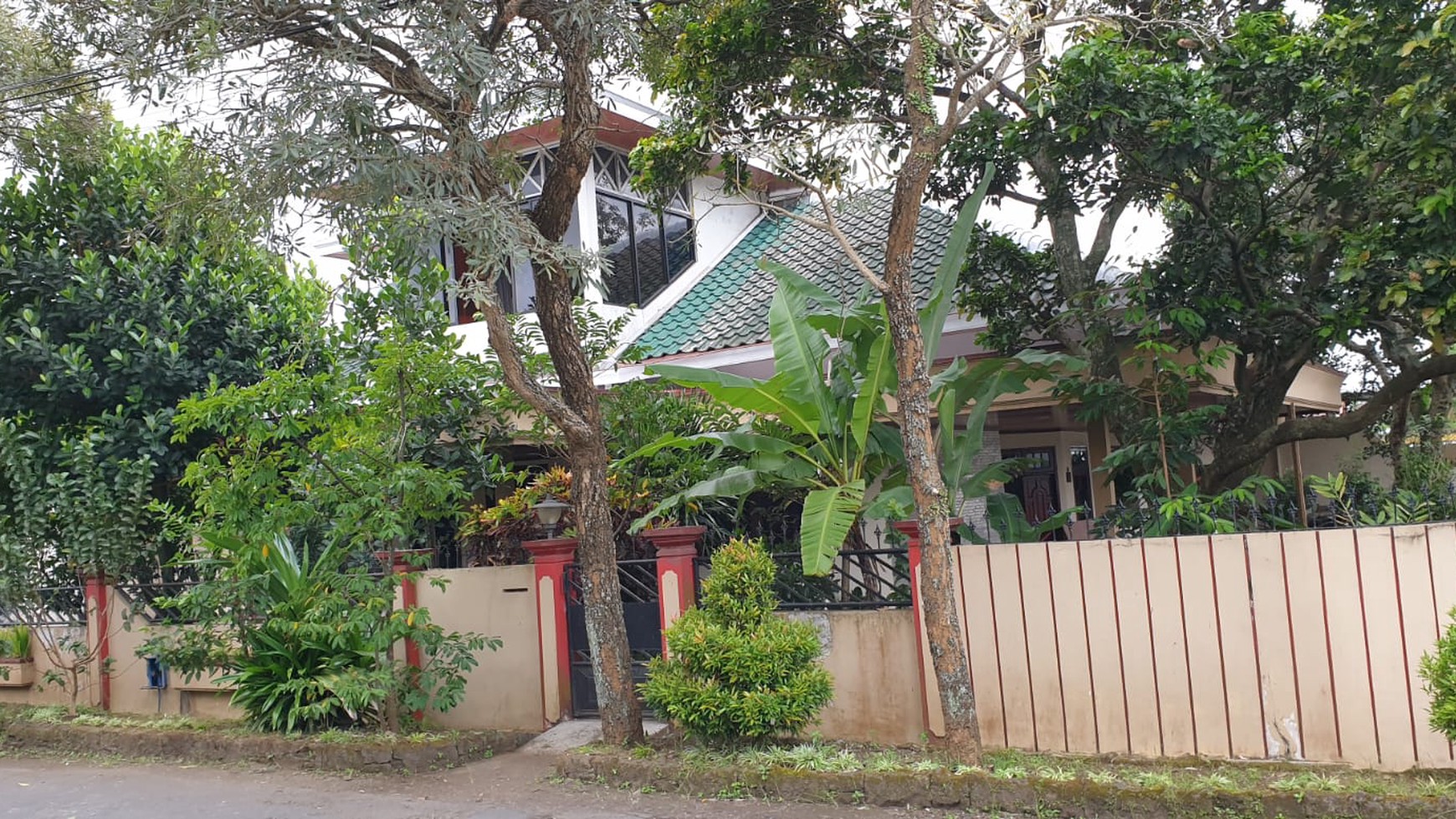 Dijual Rumah Mewah Siap Huni di Bukit Dieng Permai Malang Kota, Lokasi Strategis Dekat Kampus & Pusat Kota