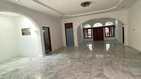 Rumah 2 Lantai di Tebet Timur Dalam