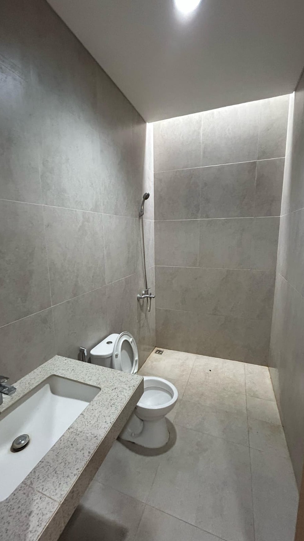 Rumah Brand New di Mazenta Residence Bintaro Jaya