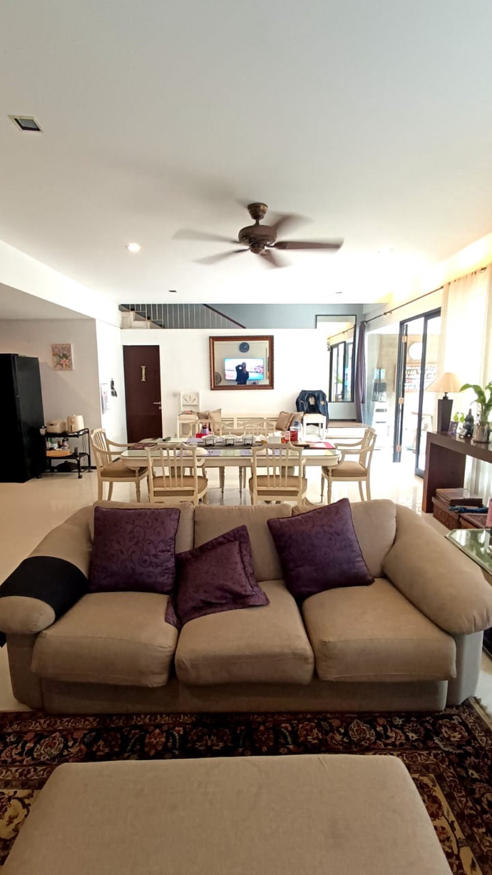 Di Jual Rumah di Jl Cempaka Bintaro Jakarta Selatan
