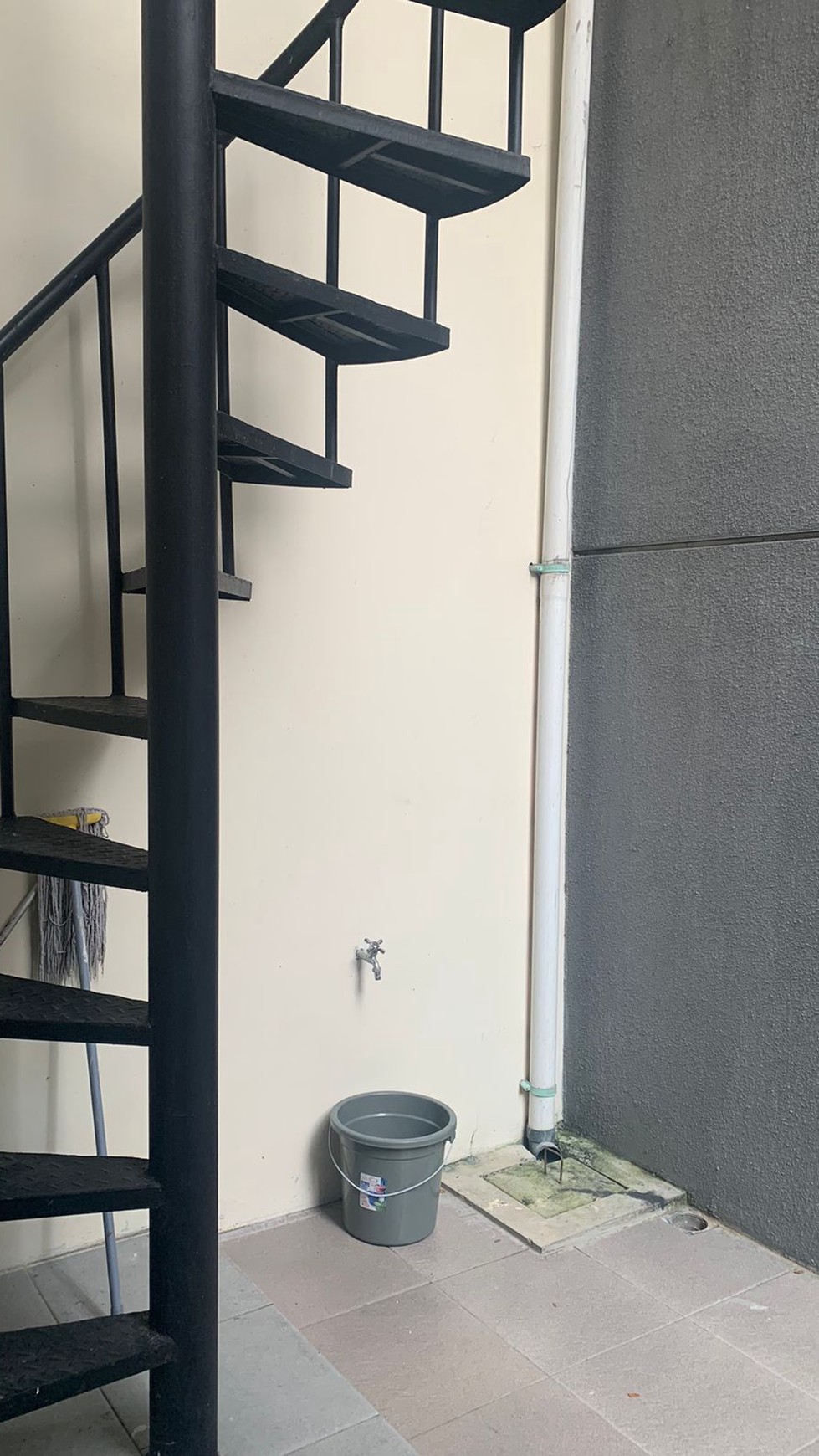 Rumah Hoek di Fortune Belleza Bintaro Jaya