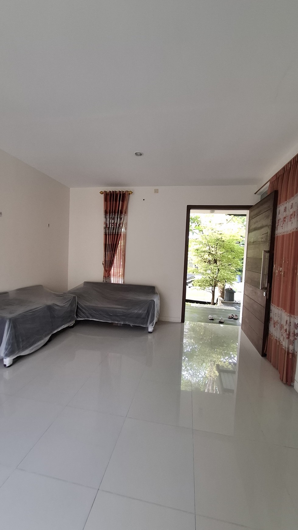 Rumah 2 Lantai Dalam Perumahan Premium Citra Grand Mutiara, Gamping Sleman