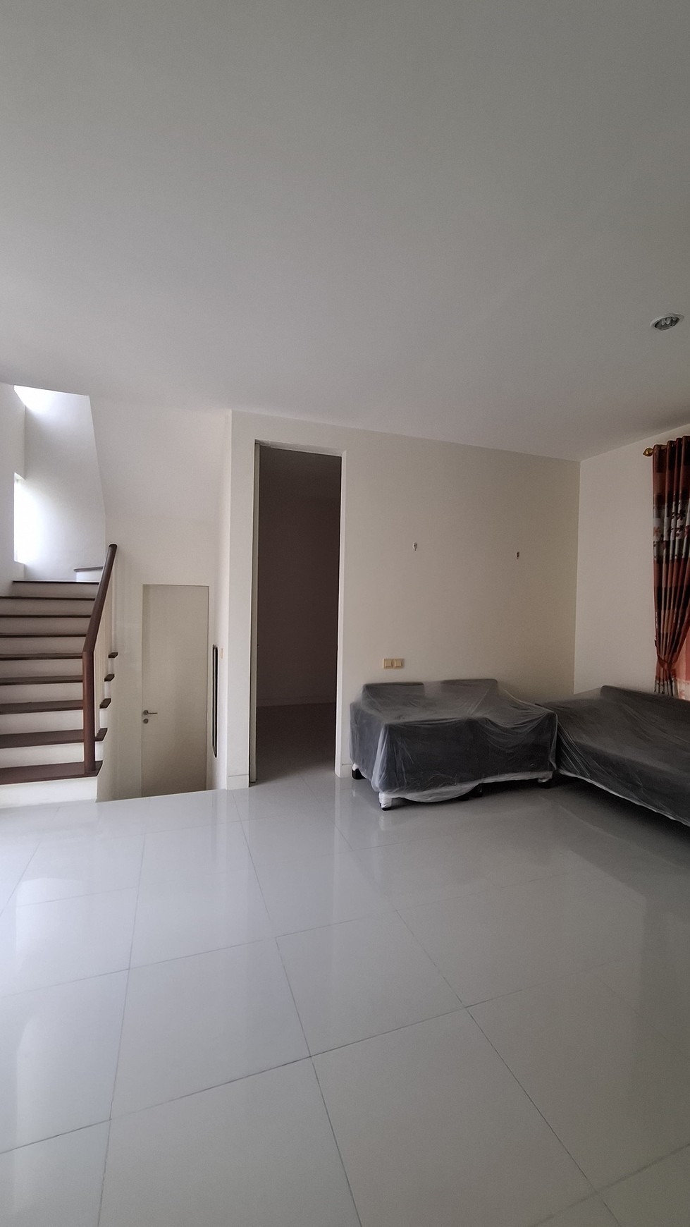 Rumah 2 Lantai Dalam Perumahan Premium Citra Grand Mutiara, Gamping Sleman