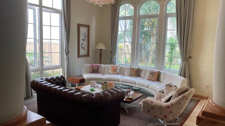 Dijual Rumah di Perumahan Taman Laguna, Cibubur, Jawa Barat