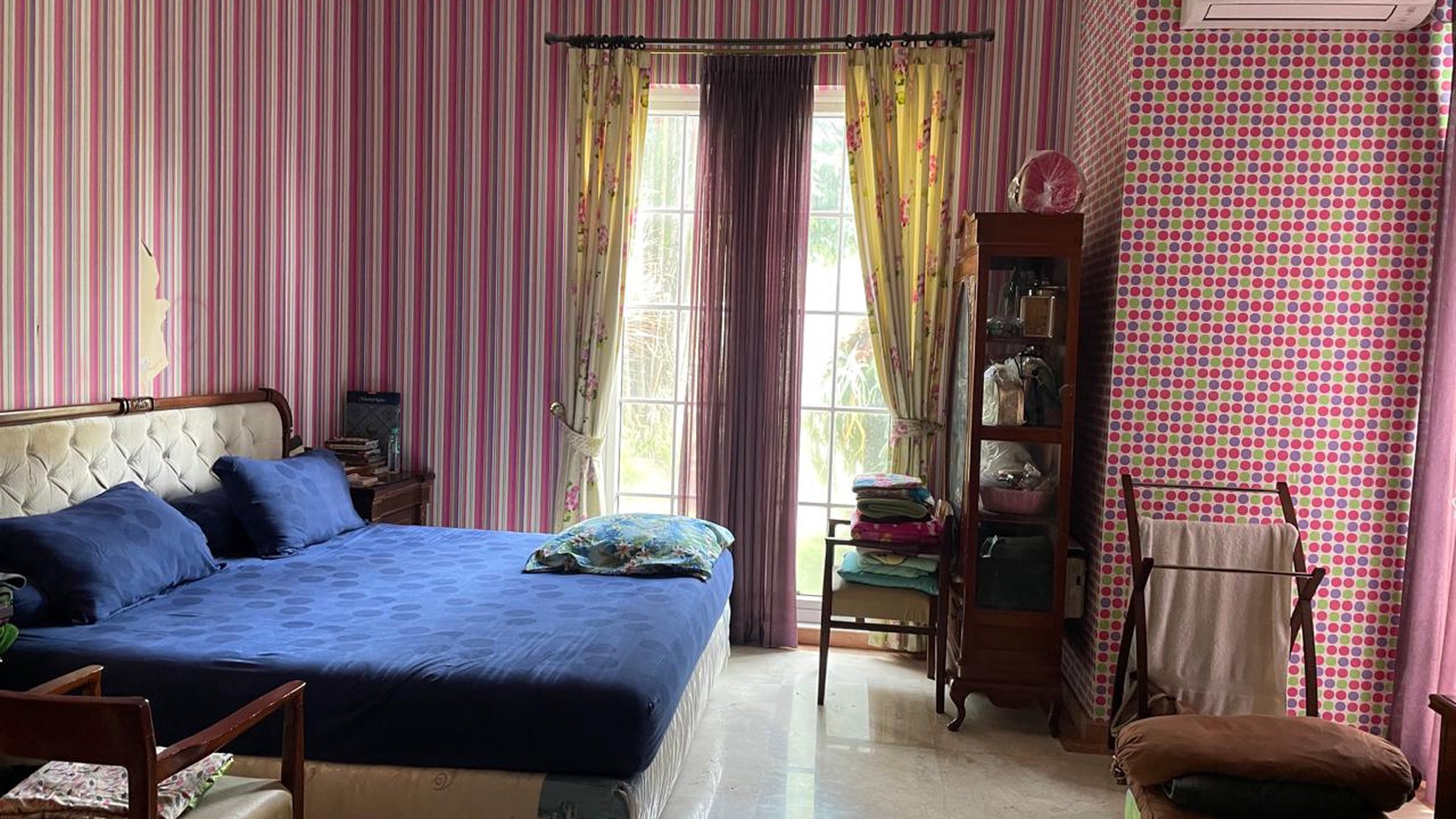 Di Jual Rumah di Perumahan Taman Laguna Jalan raya alternatif Cibubur