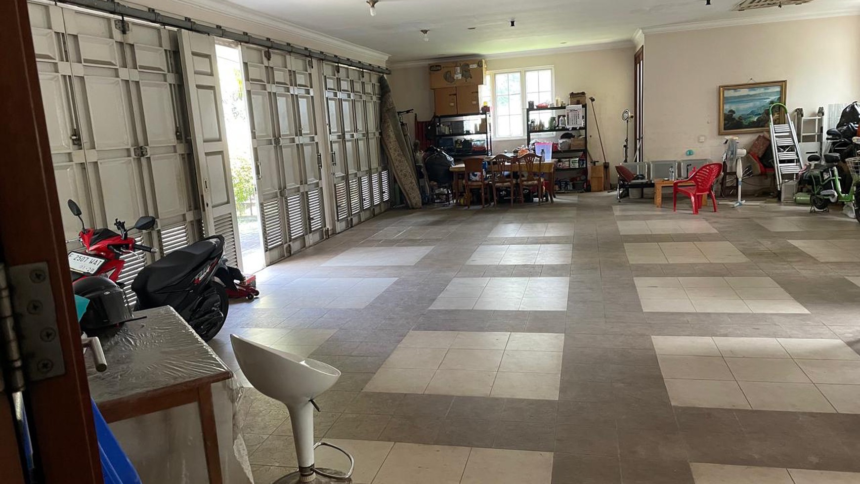 Di Jual Rumah di Perumahan Taman Laguna Jalan raya alternatif Cibubur