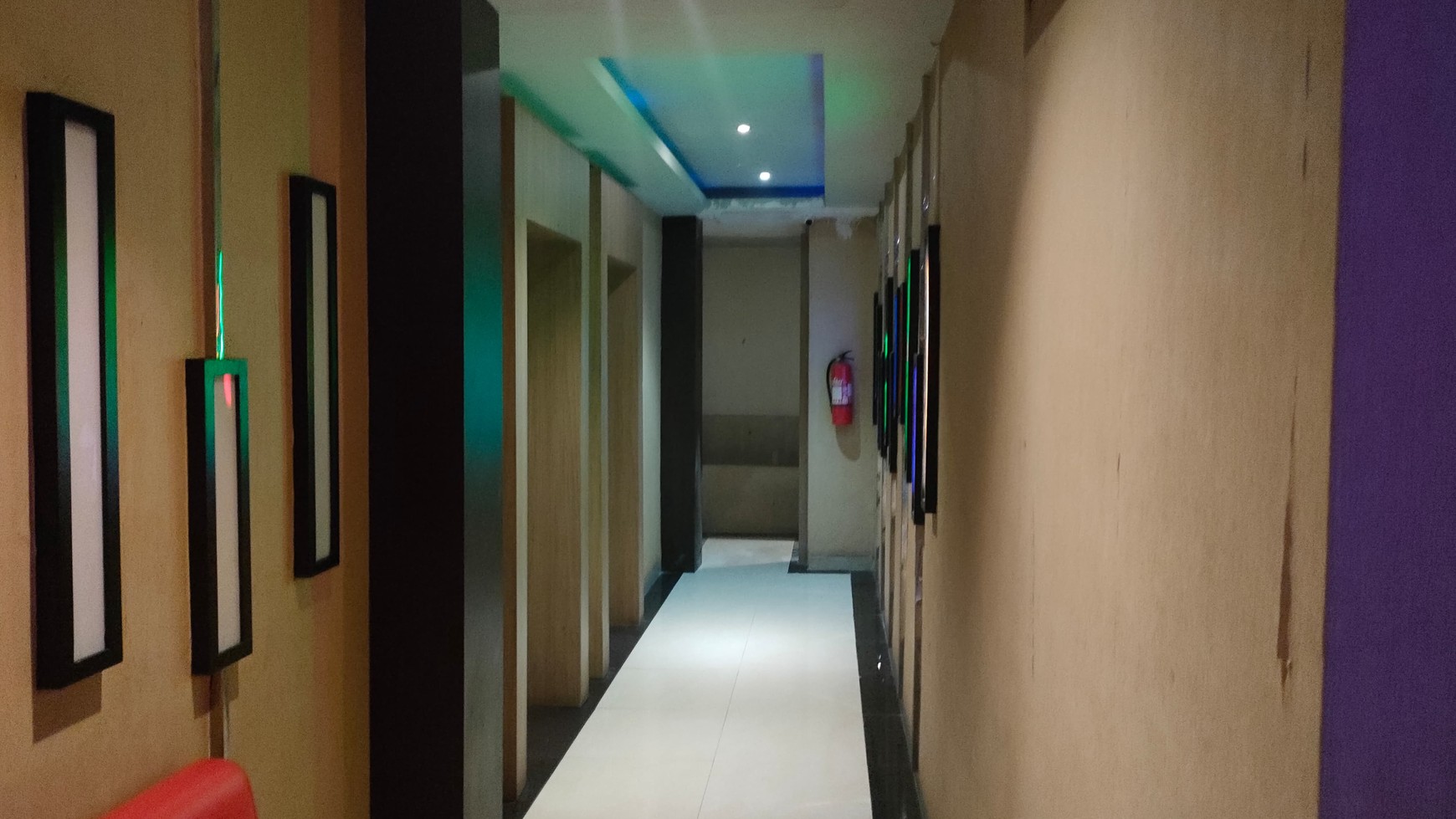 Elevate Your Investment - Hotel Eksklusif dengan Spa & Bar Lounge di Lippo Cikarang