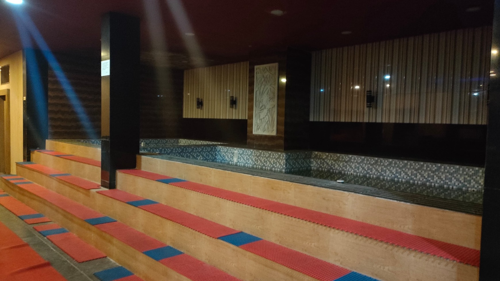 Elevate Your Investment - Hotel Eksklusif dengan Spa & Bar Lounge di Lippo Cikarang