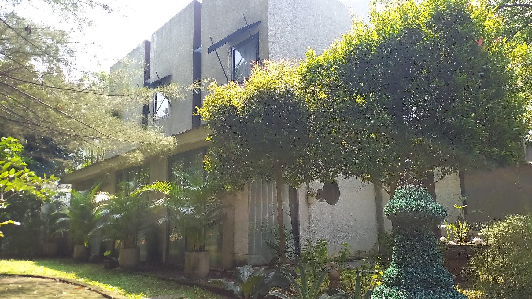 Rumah cluster Ozon Residence Veteran dekat dg Bintaro dan Pondok Indah JakSel...