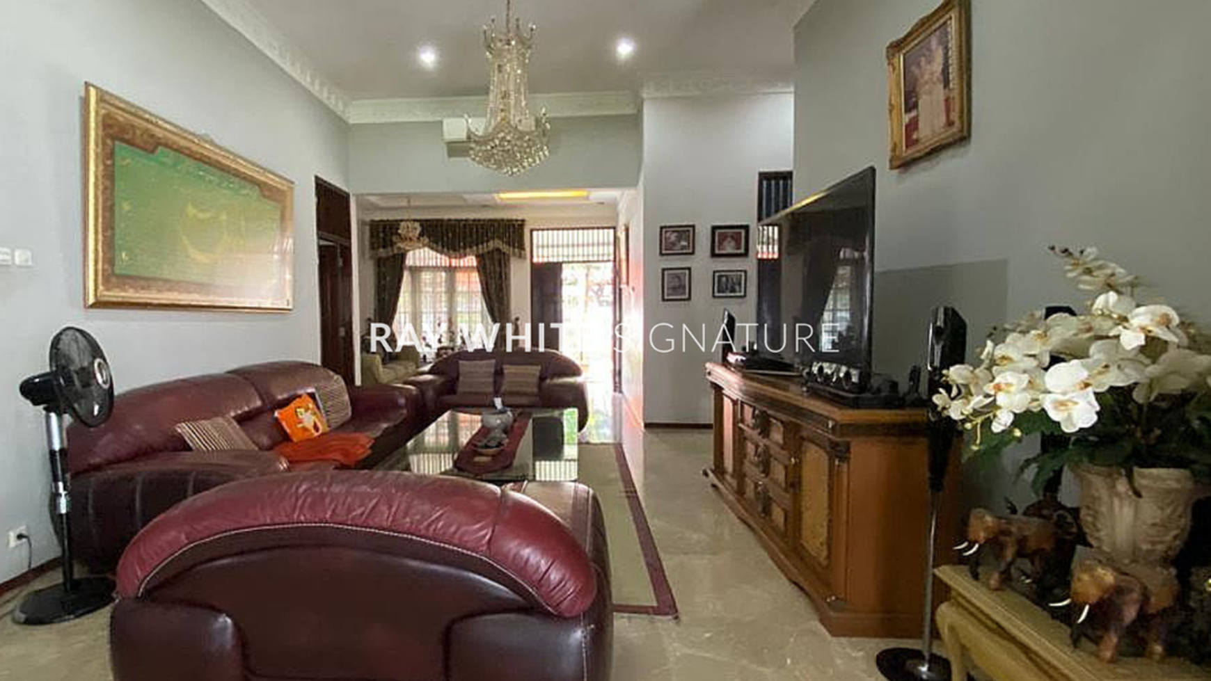 Jual Rumah Lama Terawat di Jl Kecapi Kalibata
