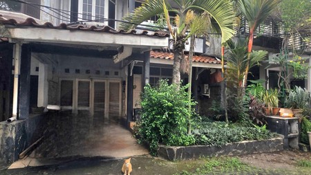 Rumah di Villa Bintaro Asri di Ciputat