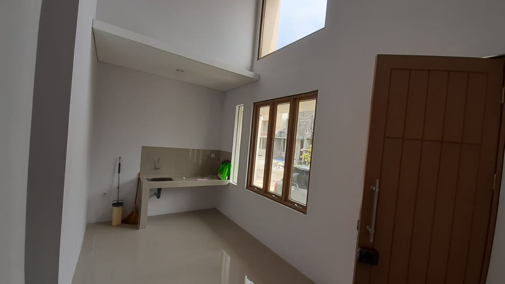 Hot Price. Rumah minimalis Springhill Yume Lagoon, Cisauk