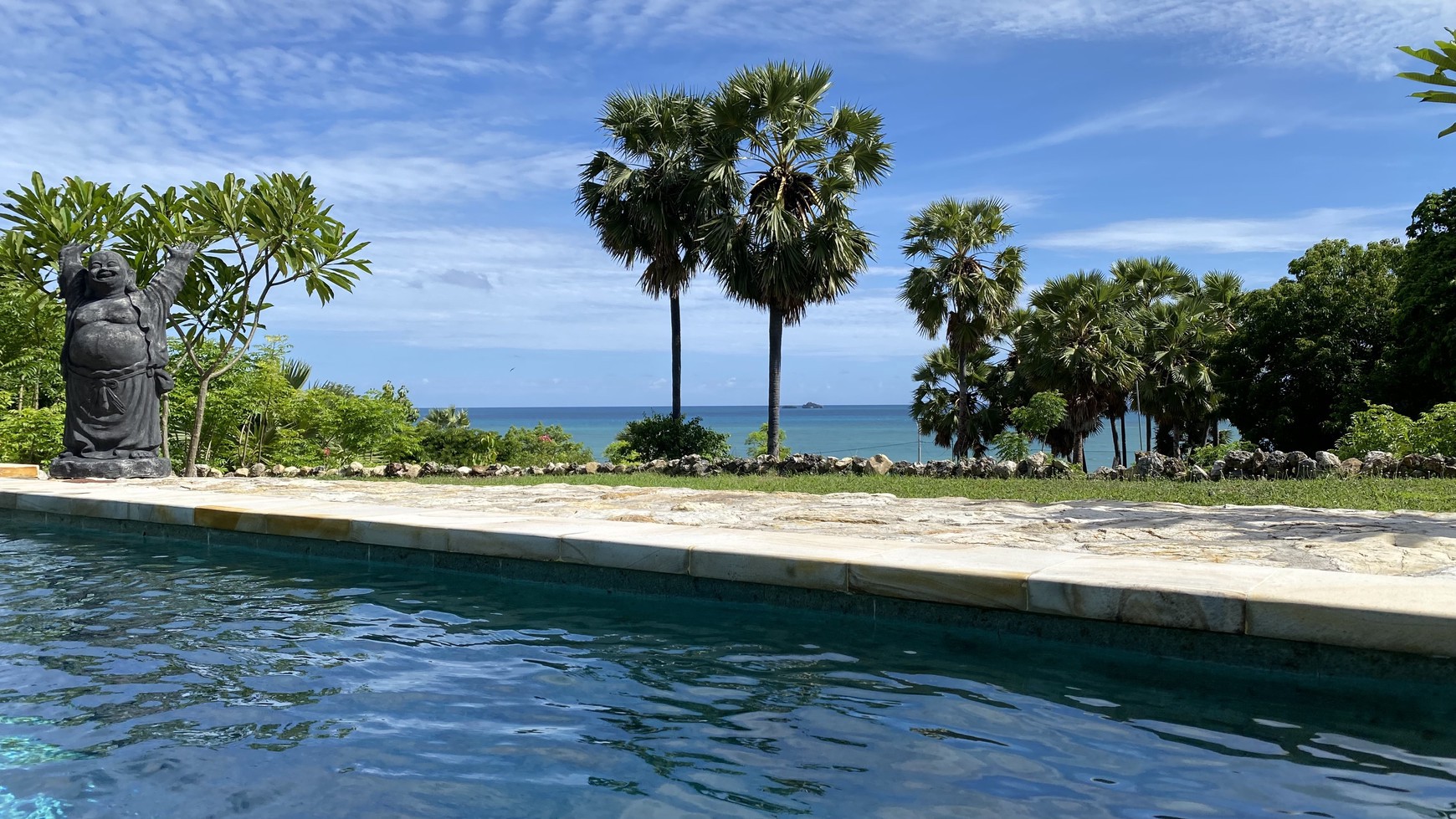 Freehold Villa Beachfront In Rote Island