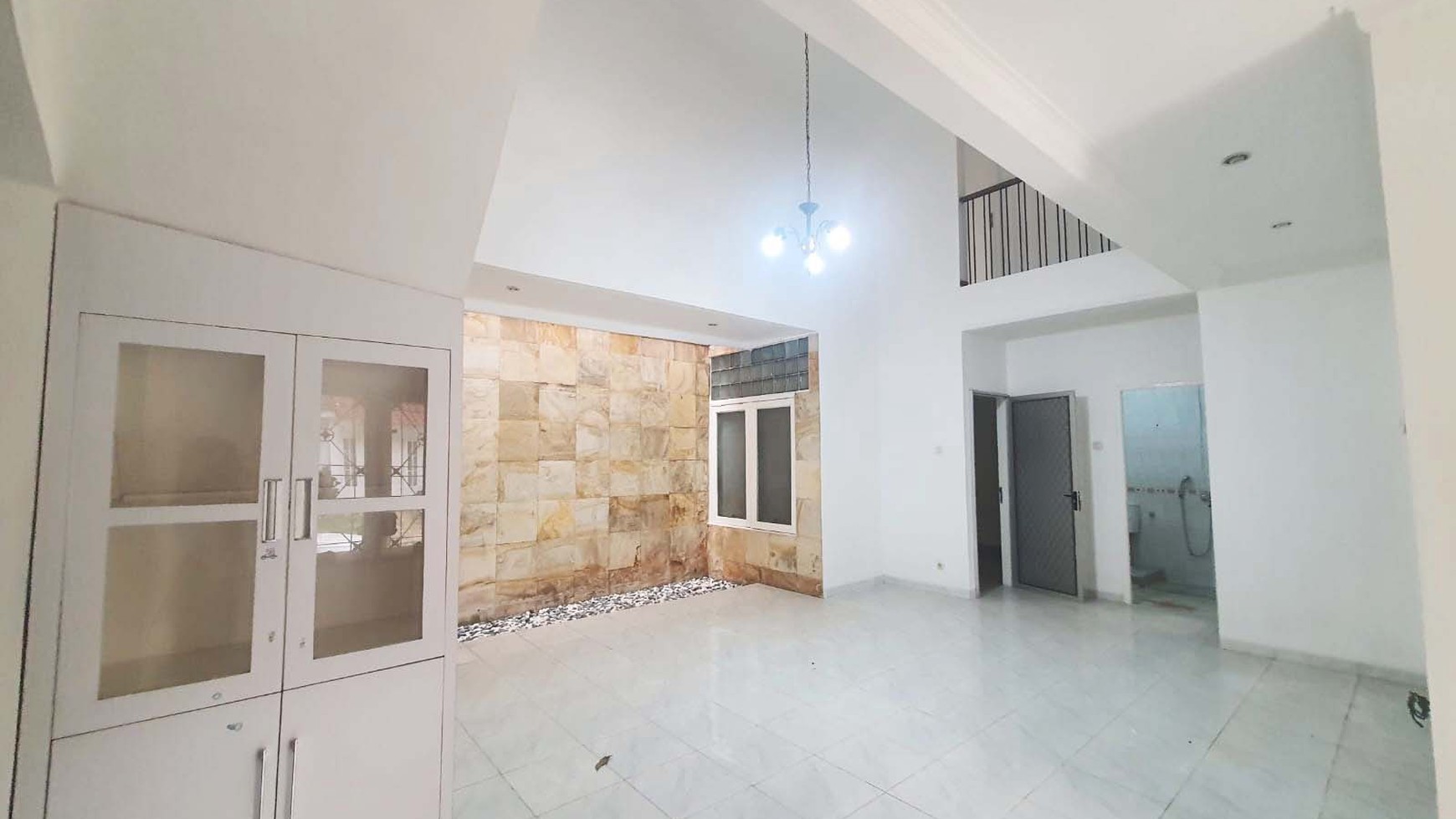 Rumah di Puri Bintaro Sektor 9 siap huni