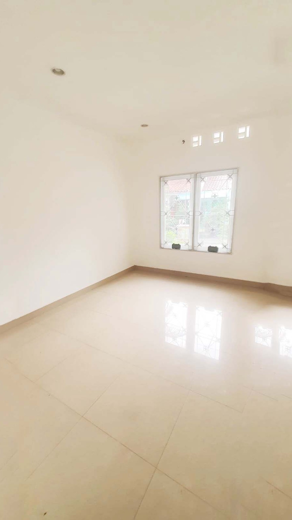 Rumah di Puri Bintaro Sektor 9 siap huni