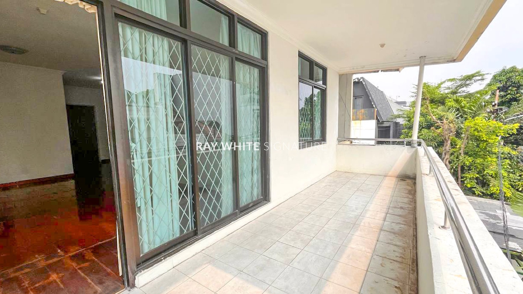 Dijual Rumah Lama tErawat di Jl CIniru V Kebayoran Baru