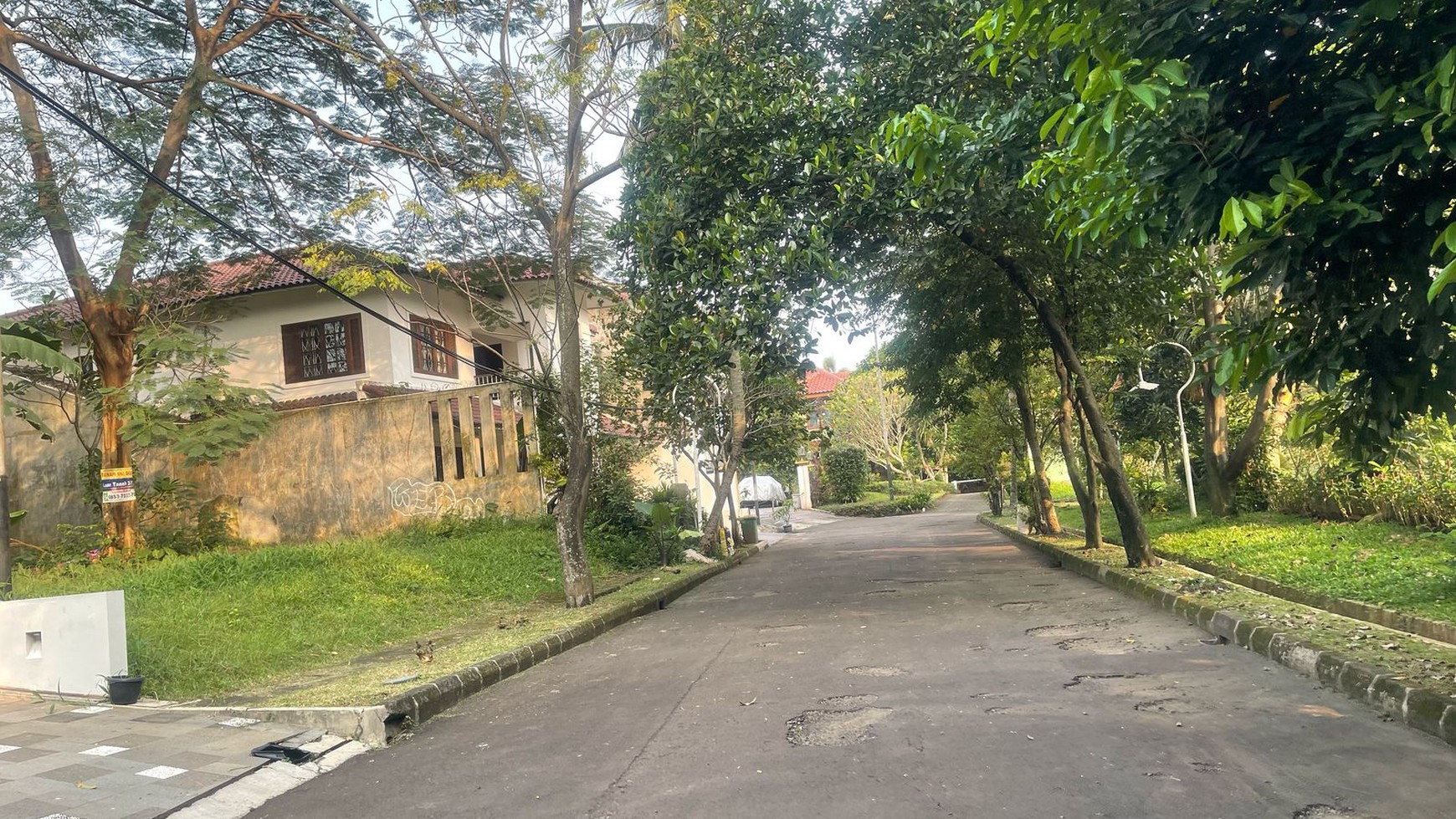 Kavling siap bangun dalam cluster di Bintaro Jaya 8.