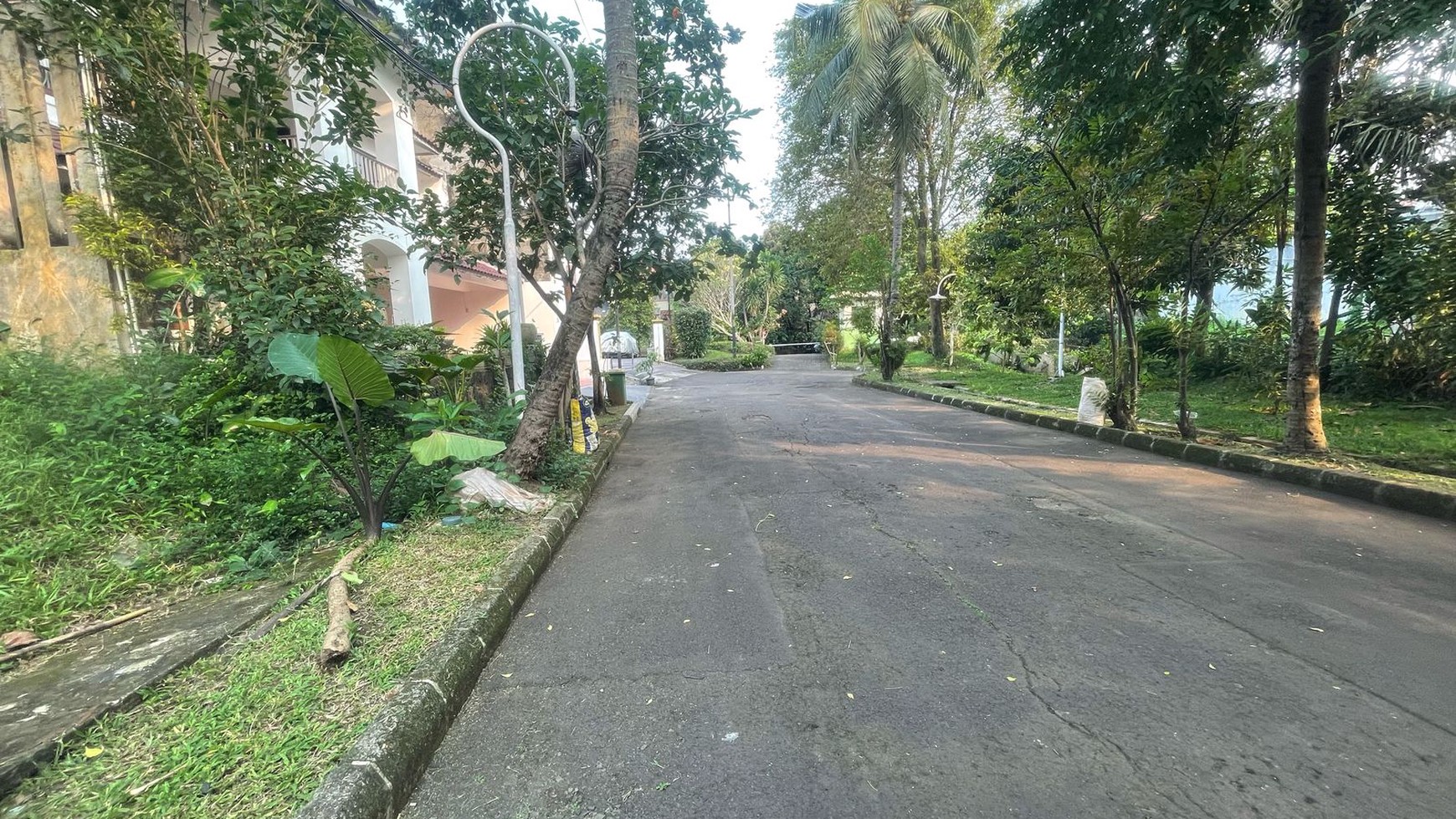 Kavling siap bangun dalam cluster di Bintaro Jaya 8.