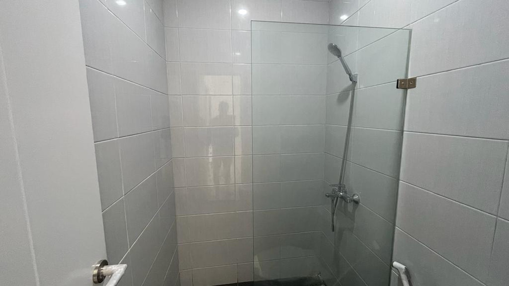 Rumah Cantik,Baru di Bintaro Jaya Tangsel