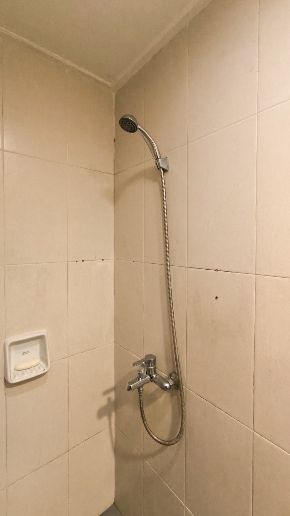 Rumah nyaman,lingkungan ok,jalan lebar di Bintaro Jaya 9.