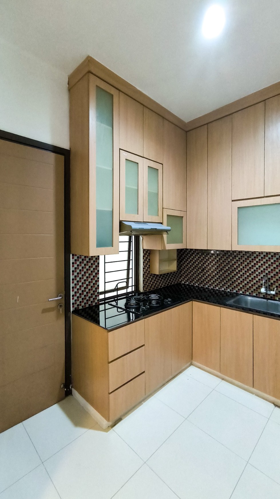 Rumah nyaman,lingkungan ok,jalan lebar di Bintaro Jaya 9.