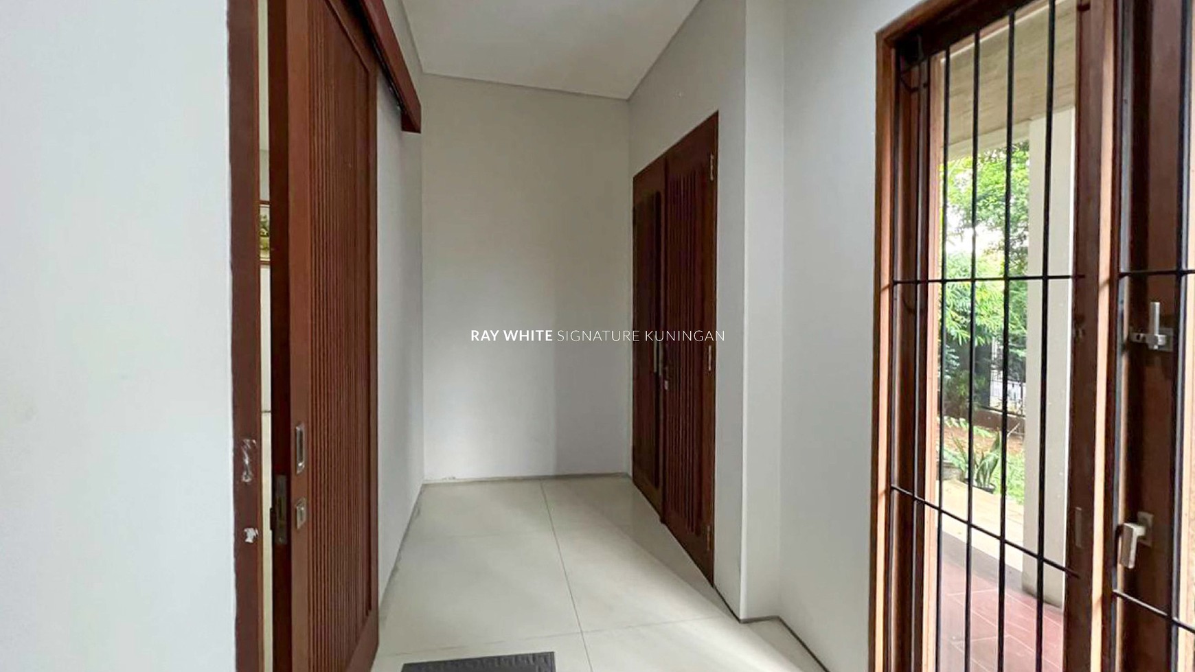 Rumah Bagus di Jl Kerinci VIII Cocok Untuk Hunian