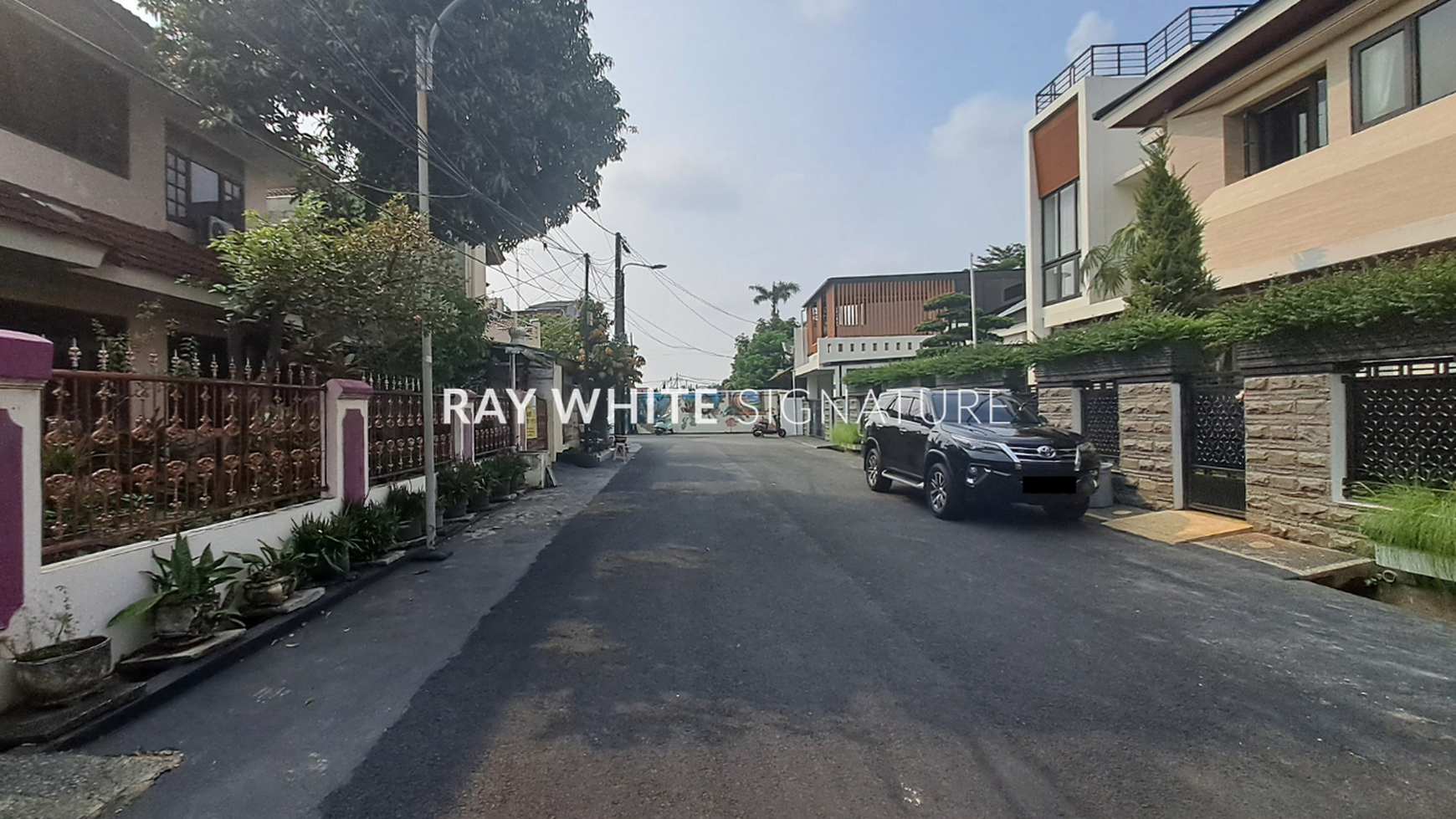Dijual Rumah Nyaman di Kavling Agraria, Duren Sawit - Hunian Ideal Keluarga