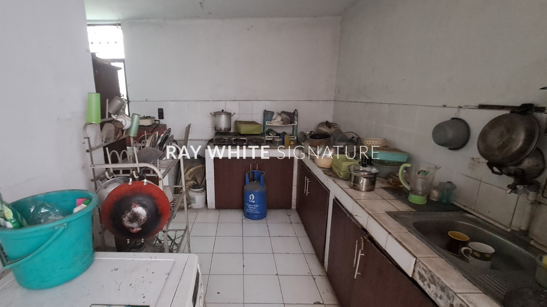 Dijual Rumah Nyaman di Kavling Agraria, Duren Sawit - Hunian Ideal Keluarga