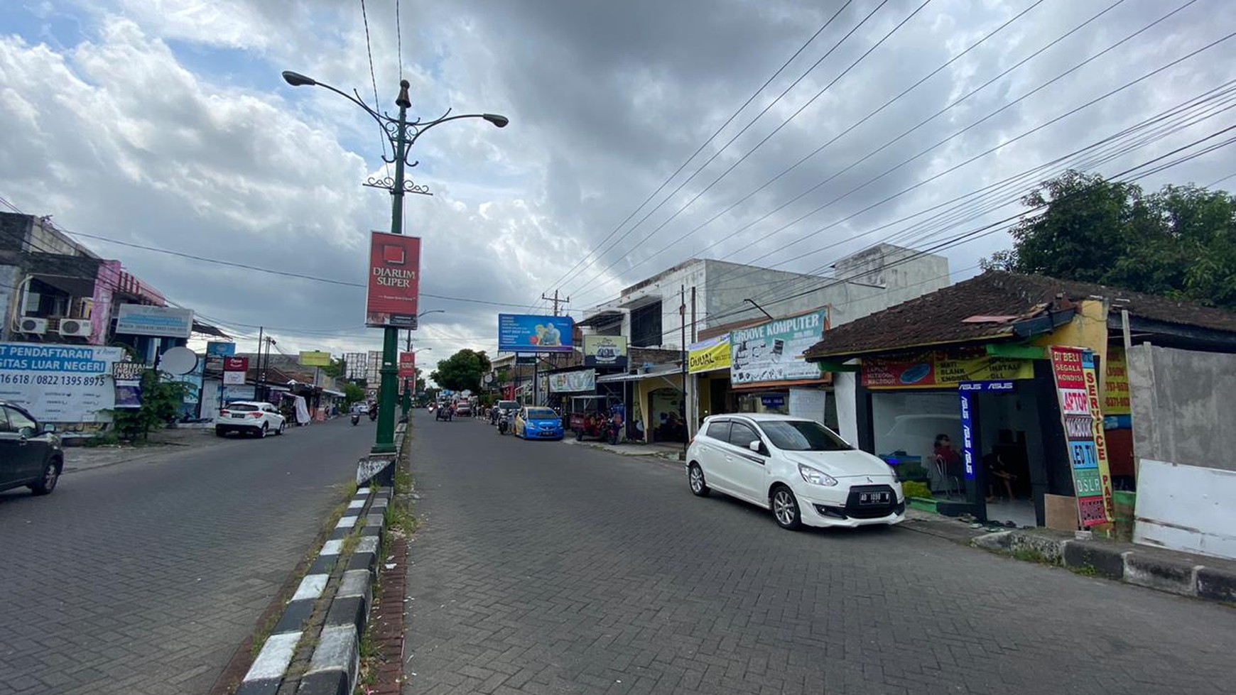 TANAH 1980 METER PERSEGI, DI JL GEJAYAN, DEKAT KAMPUS UNY, YOGYAKARTA
