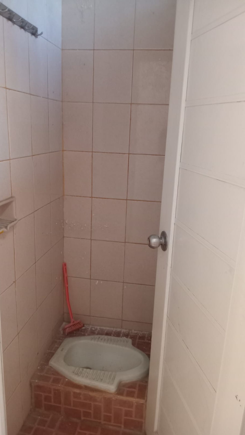 Rumah Bagus Siap Huni di Jl Casablanca, Citaringgul, Sentul, Jawa Barat