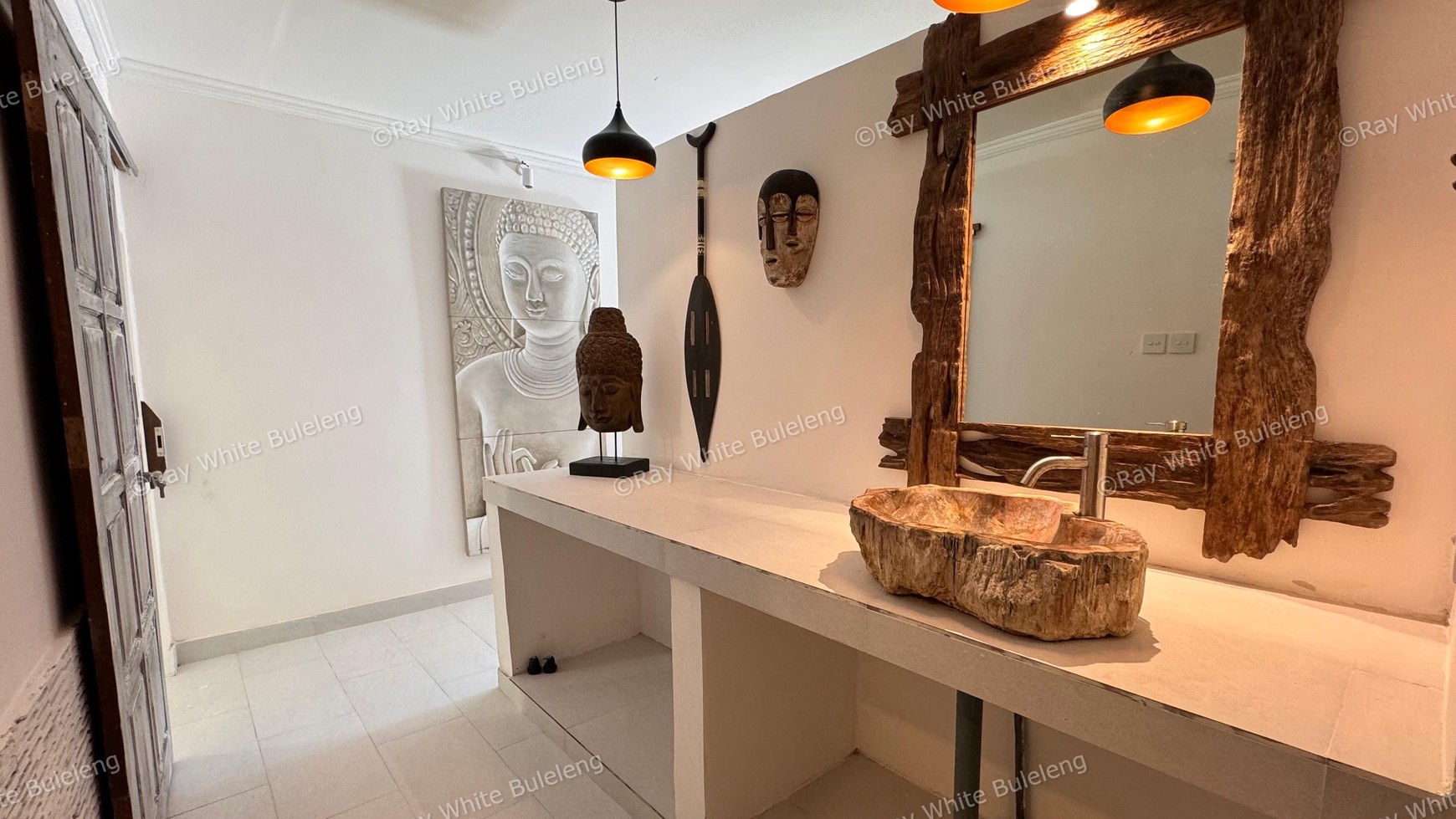 Unique House on Spacious Land in Prime Lovina Location