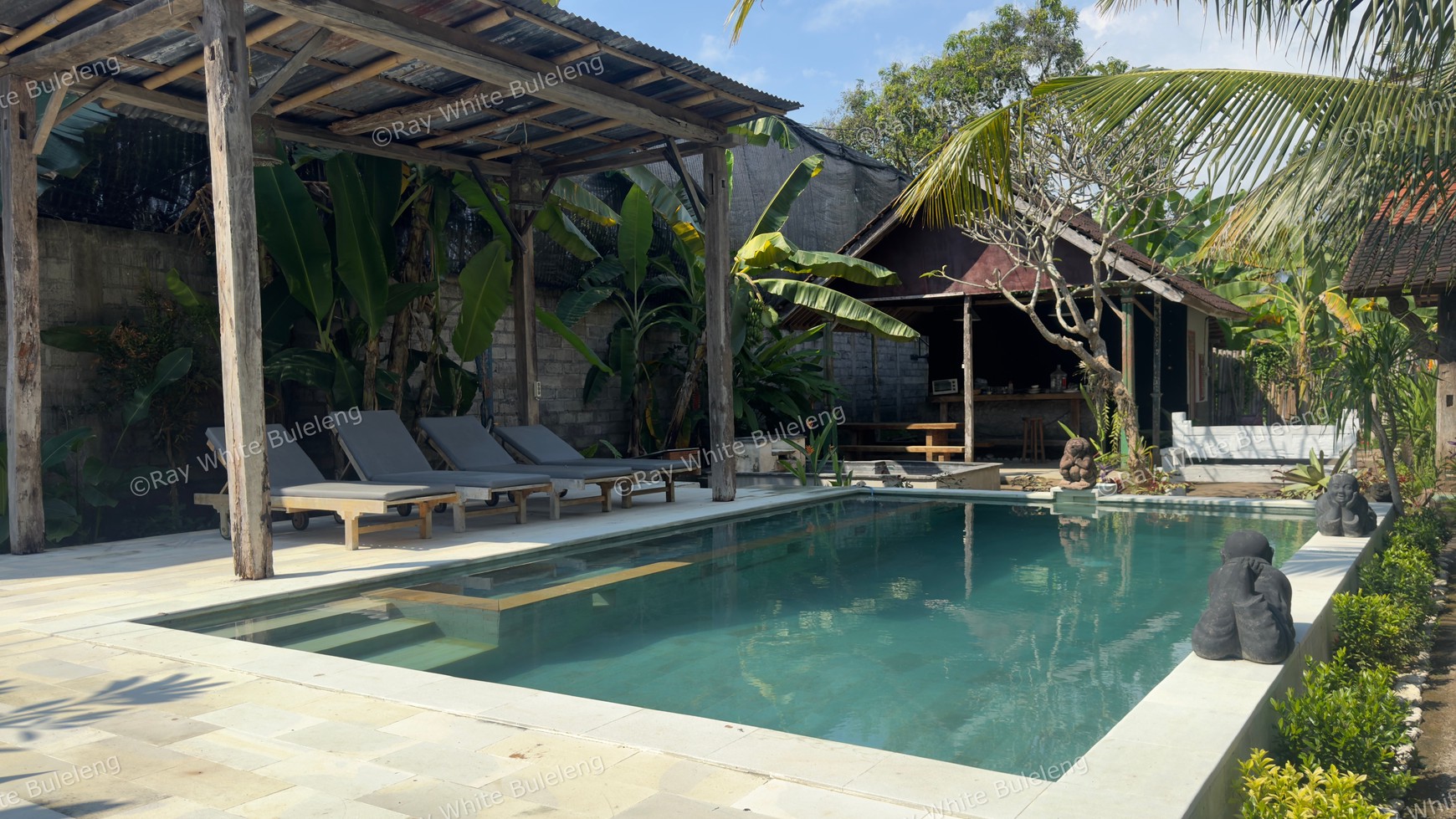 Unique House on Spacious Land in Prime Lovina Location